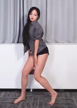 stellar-《刺痛》 曾经拥吻的我们 怎么到了如此地步