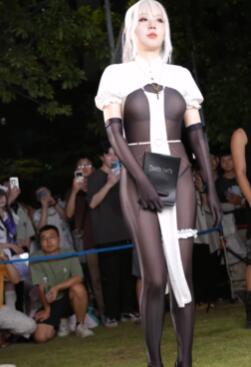 ҹ����Ůcos��ɫ������