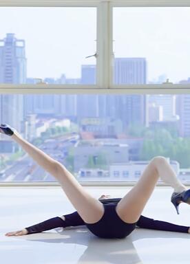 纠结了很久要不要跳这支舞,最终还是跳了