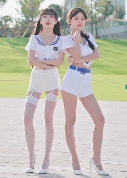 光腿和白丝好棒