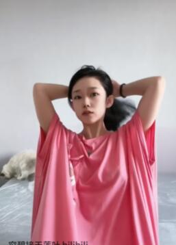 主播知道你们想看啥,你以为她不知道