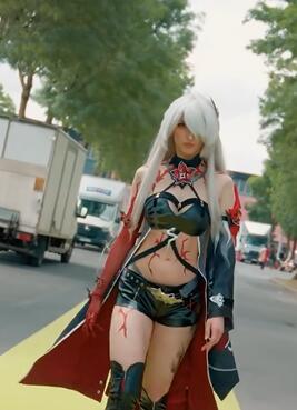 cosplay的天花板还得看美丽国