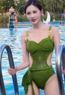 �����Ӧ����ˮ Ӿ��ˮ���� С�ƻ�