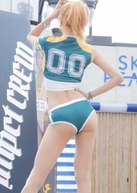 ��ģ����Ӿװ (8)