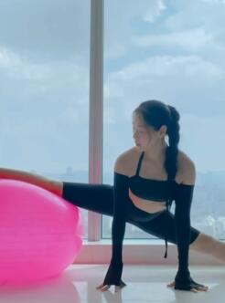 �٤��ѧ ��ʿ���49