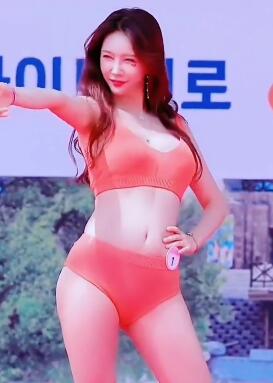 模特秀泳装时尚走秀12