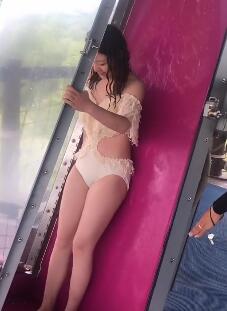 水上乐园的那些美女39