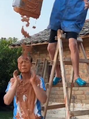 爆笑视频 看一次笑十次爆笑来袭