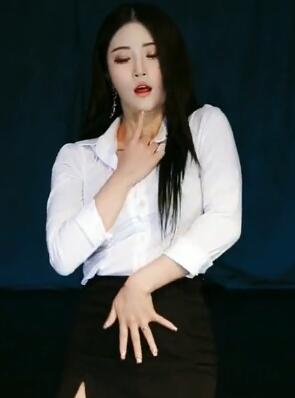 日常秀身材 艾特你女朋友给你拍