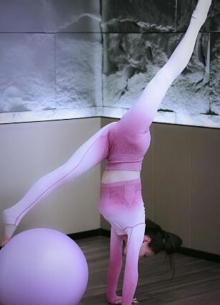 莹莹火力营热舞4