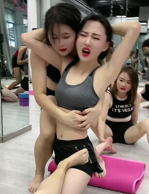 舞蹈课堂实录 舞蹈生的日常练功15