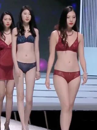 快手模特内衣T台走秀105