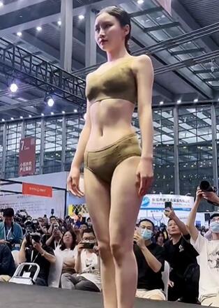 国际潮流文化周时尚内衣秀102