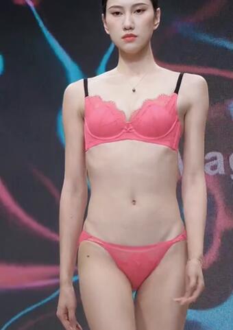 国际潮流文化周时尚内衣秀53