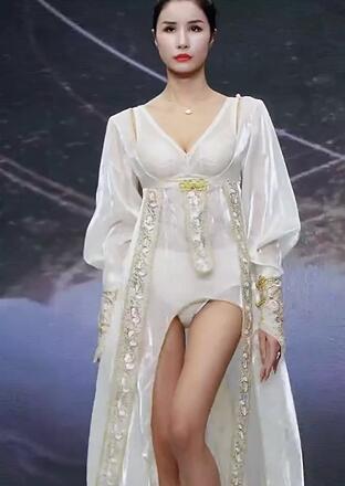 国际潮流文化周时尚内衣秀64