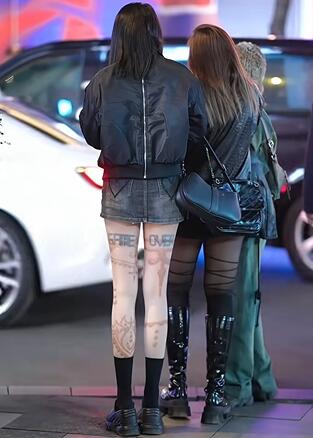 Ϊɶ�о�����Ů�ı��е����������Ҳ��