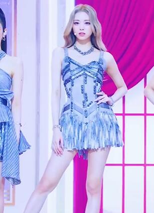 ����Ů���Ը�����4