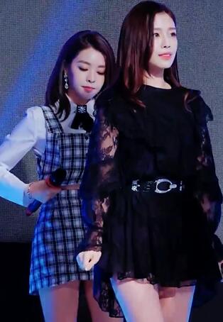 ����Ů���Ը�����18