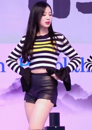 ����Ů���Ը�����17