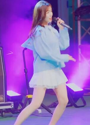 ����Ů���Ը�����22