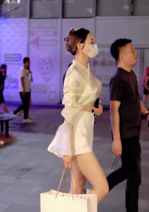 С�������ʣ�����˵���н���û��