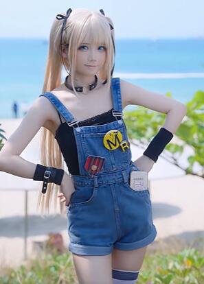 四肢刚按上,有点不太适应~ 玛丽罗斯