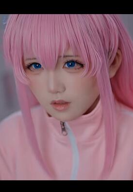 粉头粉发粉衣裤,我叫波奇你记住!孤独摇滚 波奇酱