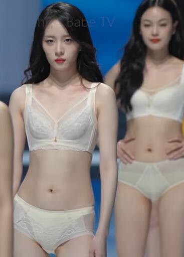 深圳2024 SIUF 轻乳娇拉曼尼斯内衣秀P2(特写版