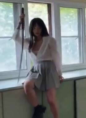 圈内高端废弃学校人体摄影青柠视频