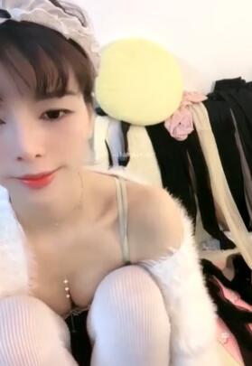 清纯女神绿播下海秋霞电影