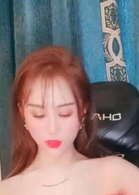 少妇里面还有我的阴水还没干呢