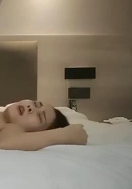 91老憨寻花新人老哥约苗条少妇