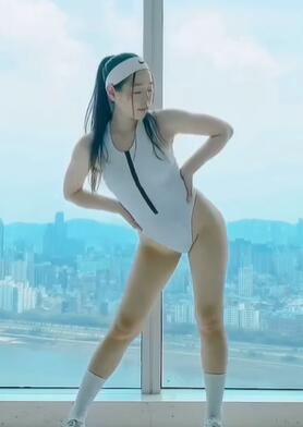 �٤Ů��֮�����ٸ���ֵ��Ů