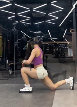 ����һ����ʼ�ú�ѵ����������ѵ����