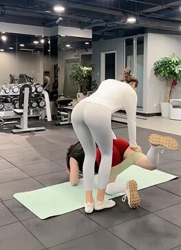 ��Ů�٤����