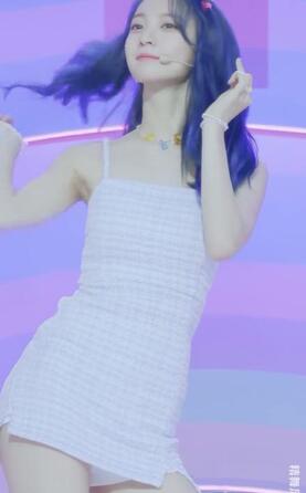 yubin С����ɫ����ȹ����006