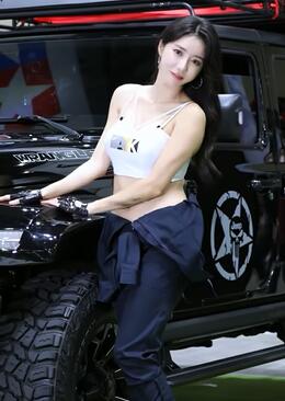 Im Sola小姐姐的帅气工装穿搭