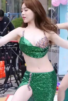 ������Ů����4K�޸���