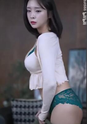 GgotBbang 线条突出的打底裤装/Korean girl
