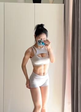 健身vlog-胸肌训练(选择题,双马尾还是单马尾