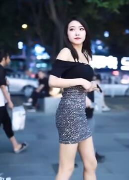 街拍美腿精選 2019 24部2