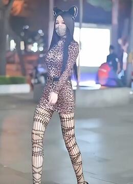 盘点太古里顶级小美女,我们穿不起的鞋子