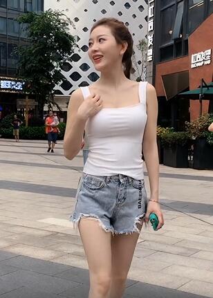 好看的小姐姐,想不想加个微信呢?