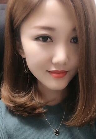 一个很有女人味的东北美女