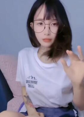 ���ֱ������˹Թ�