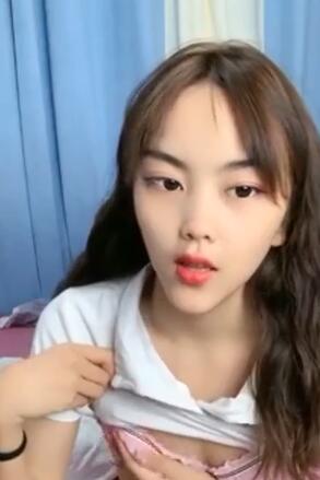 偷情的小少妇跟小哥