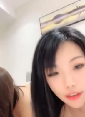 好姐妹一起享受弯钩全程露脸