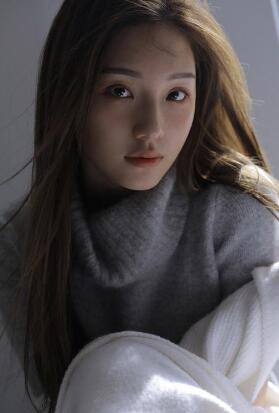 长发居家女友被帅气小哥哥后入