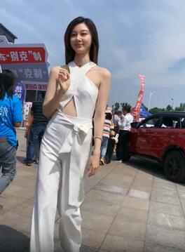 С��������ﶼ�ǽ��� ��ֵ��������˭����࿴һ��