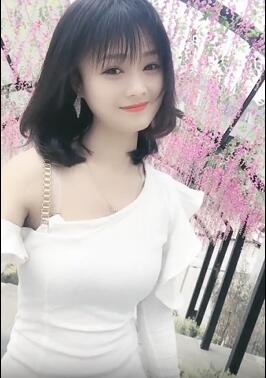 Ư�� С����ݳ�����Ӣ��������ȼһ���̡�